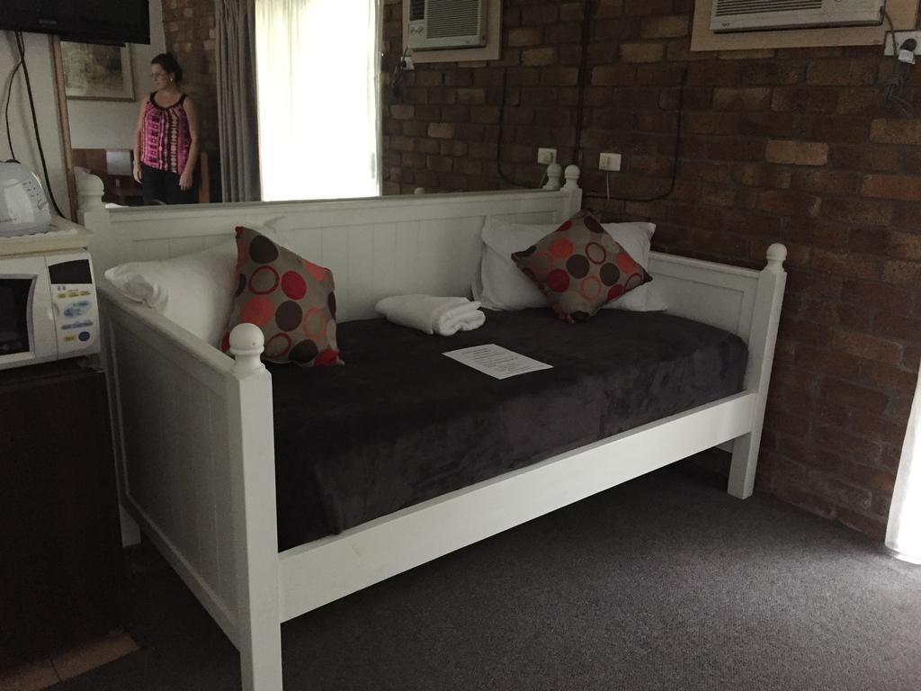 Coomera Motor Inn Gold Coast Extérieur photo