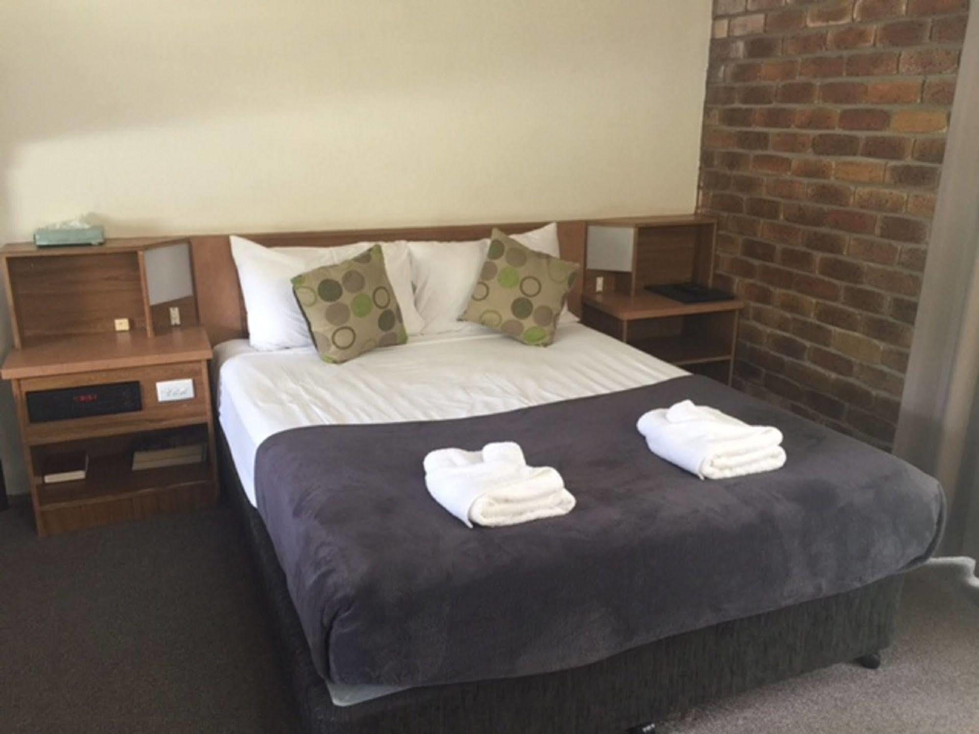 Coomera Motor Inn Gold Coast Extérieur photo