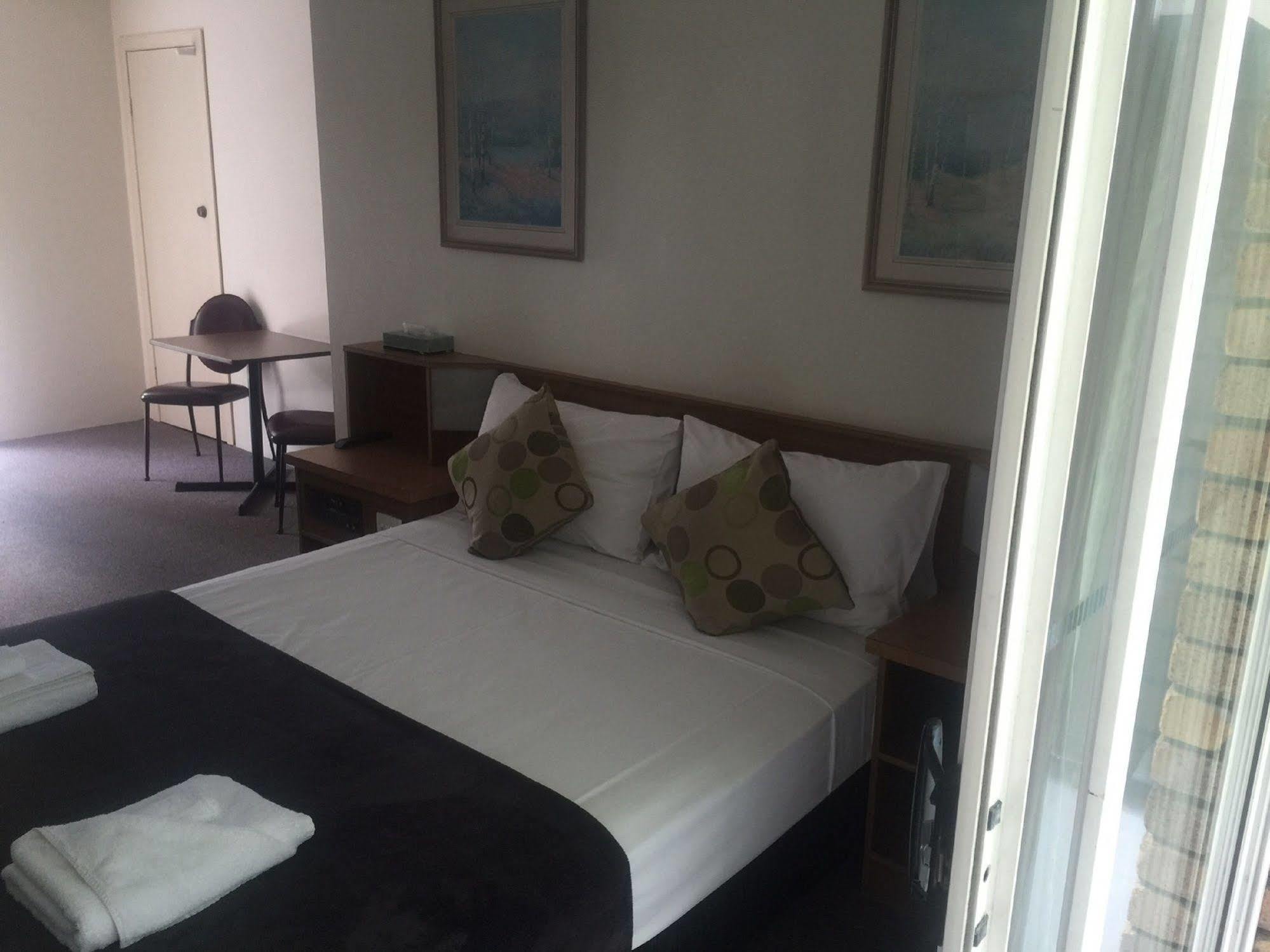 Coomera Motor Inn Gold Coast Extérieur photo